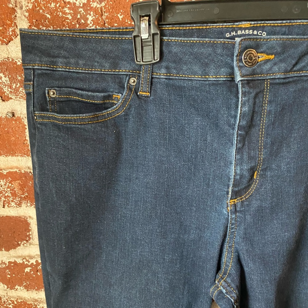 G.H. Bass Co. mid-rise, dark wash straight leg jeans - Picture 8 of 9